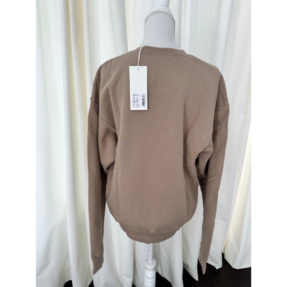 7 Days Active Women's Monday Sweatshirt in Dune, Size Small NWT - Picture 5 of 9